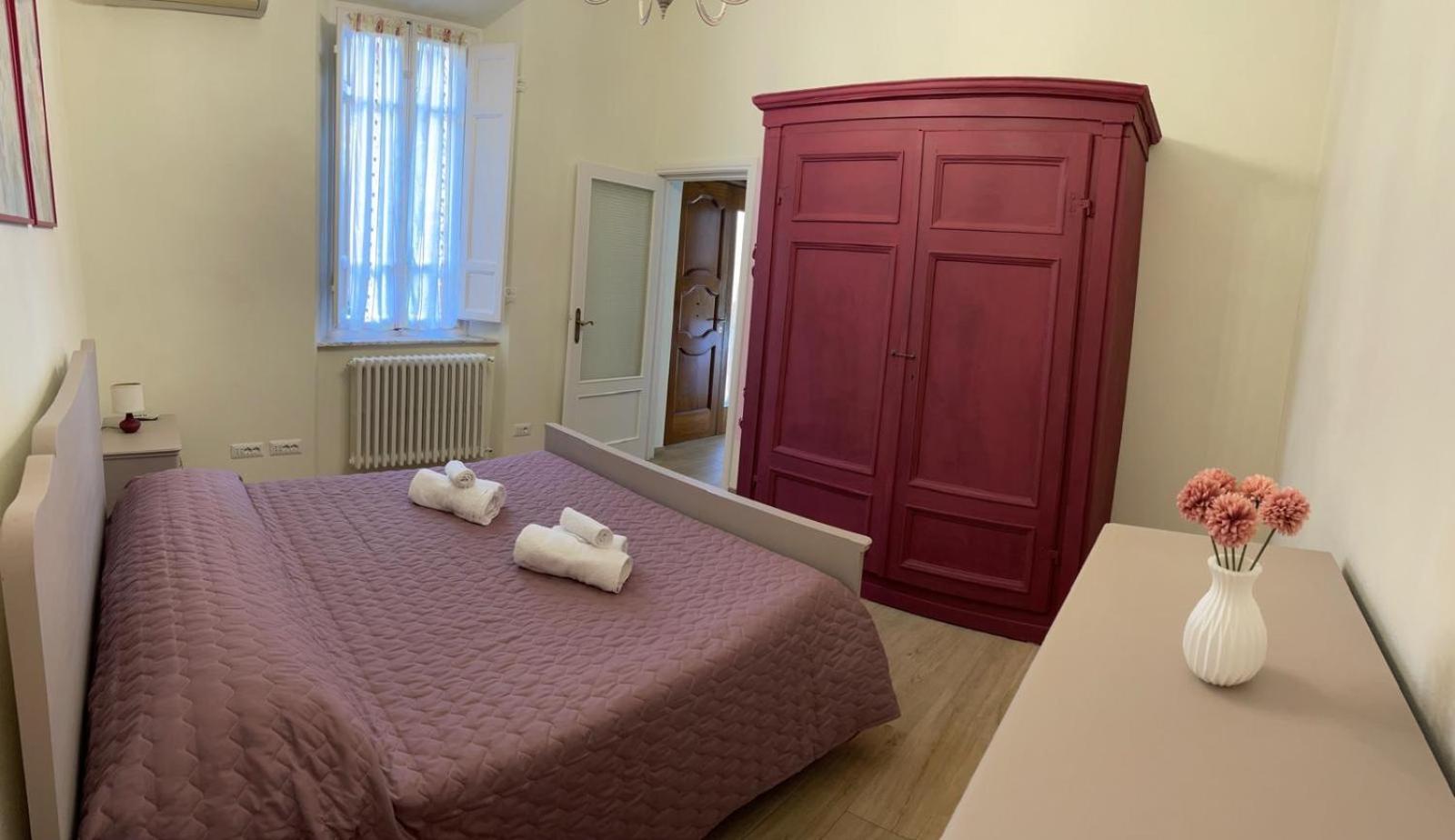 Violet - La Casa Del Pucci *